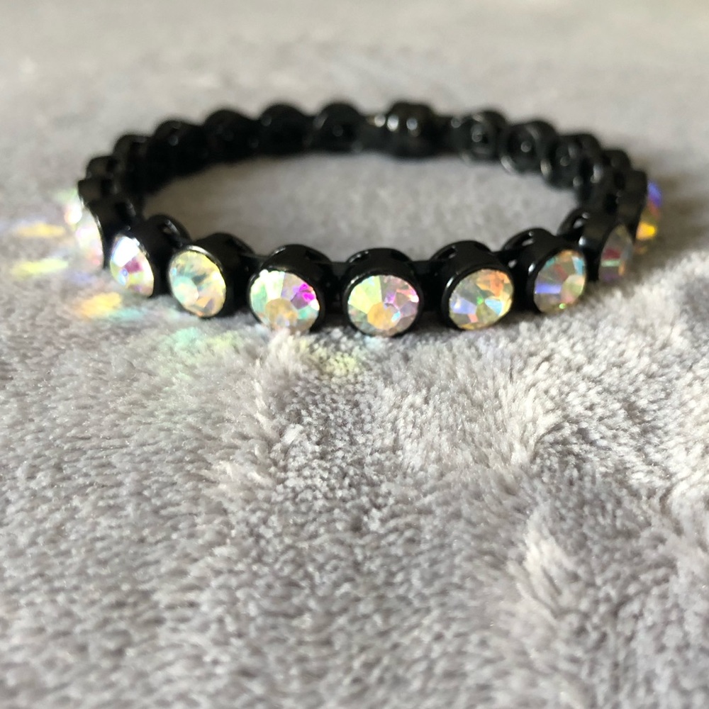 Black iridescent bracelet